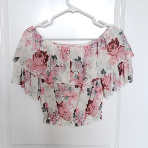ASOS Floral Off-the-Shoulder Ruffled Crop Top - Picture 3 of 13